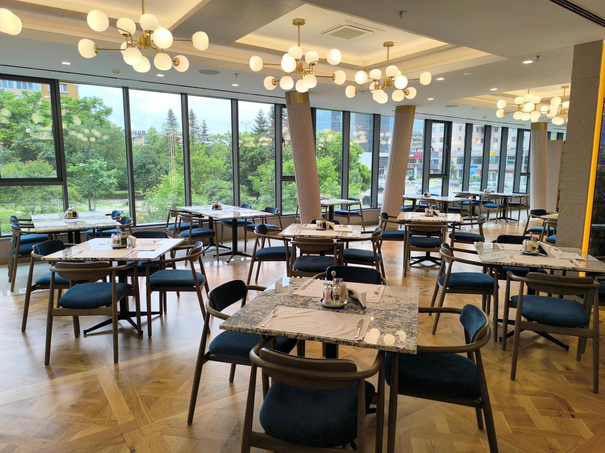 East Plaza Hotel, Sofia